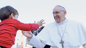 Papst Franziskus bei der Predigt am 19. März auf dem Petersplatz