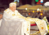 Vorbild einer echten Verehrung der Eucharistie sein Vorbild einer echten Verehrung der Eucharistie sein