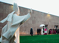 Auf den Spuren des großen Konzilspapstes Paul VI. Auf den Spuren des großen Konzilspapstes Paul VI.