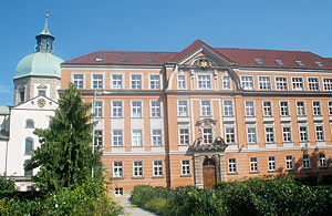 Eine Schule, die den Horizont des Humanum bewahrt Eine Schule, die den Horizont des Humanum bewahrt