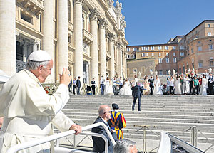 Protagonisten der familiären Nähe und Solidarität Protagonisten der familiären Nähe und Solidarität