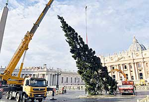 Petersplatz weihnachtlich dekoriert