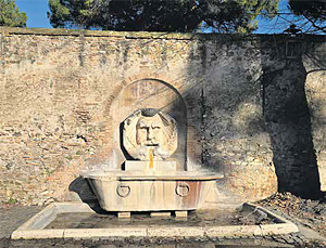Das steinerne Antlitz auf dem Aventin Das steinerne Antlitz auf dem Aventin