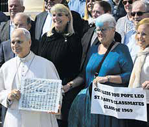 Gemeldete Pilgergruppen bei der Generalaudienz auf dem Petersplatz am 18. M�rz