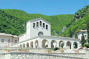 Roccaporena, der Geburtsort der Heiligen Roccaporena, der Geburtsort der Heiligen